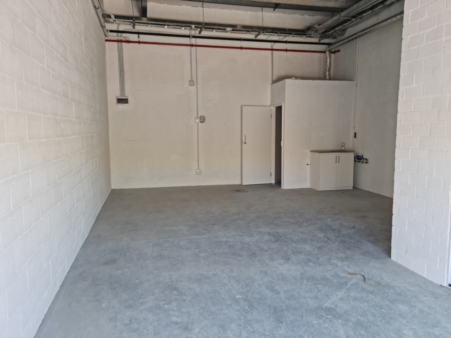 To Let Commercial Property for Rent in Asla Park Western Cape